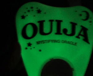 Como jugar la Ouija